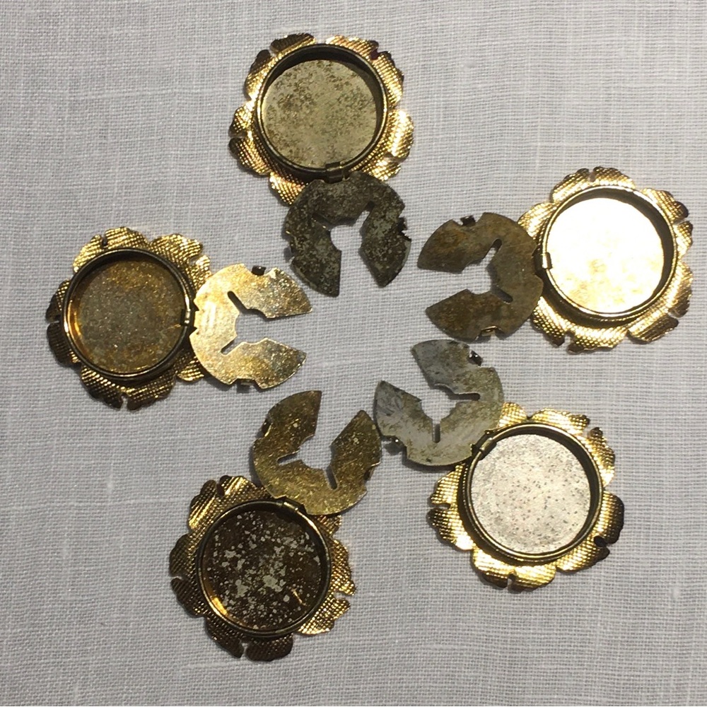 Vintage Button Covers - Picture 4 of 5
